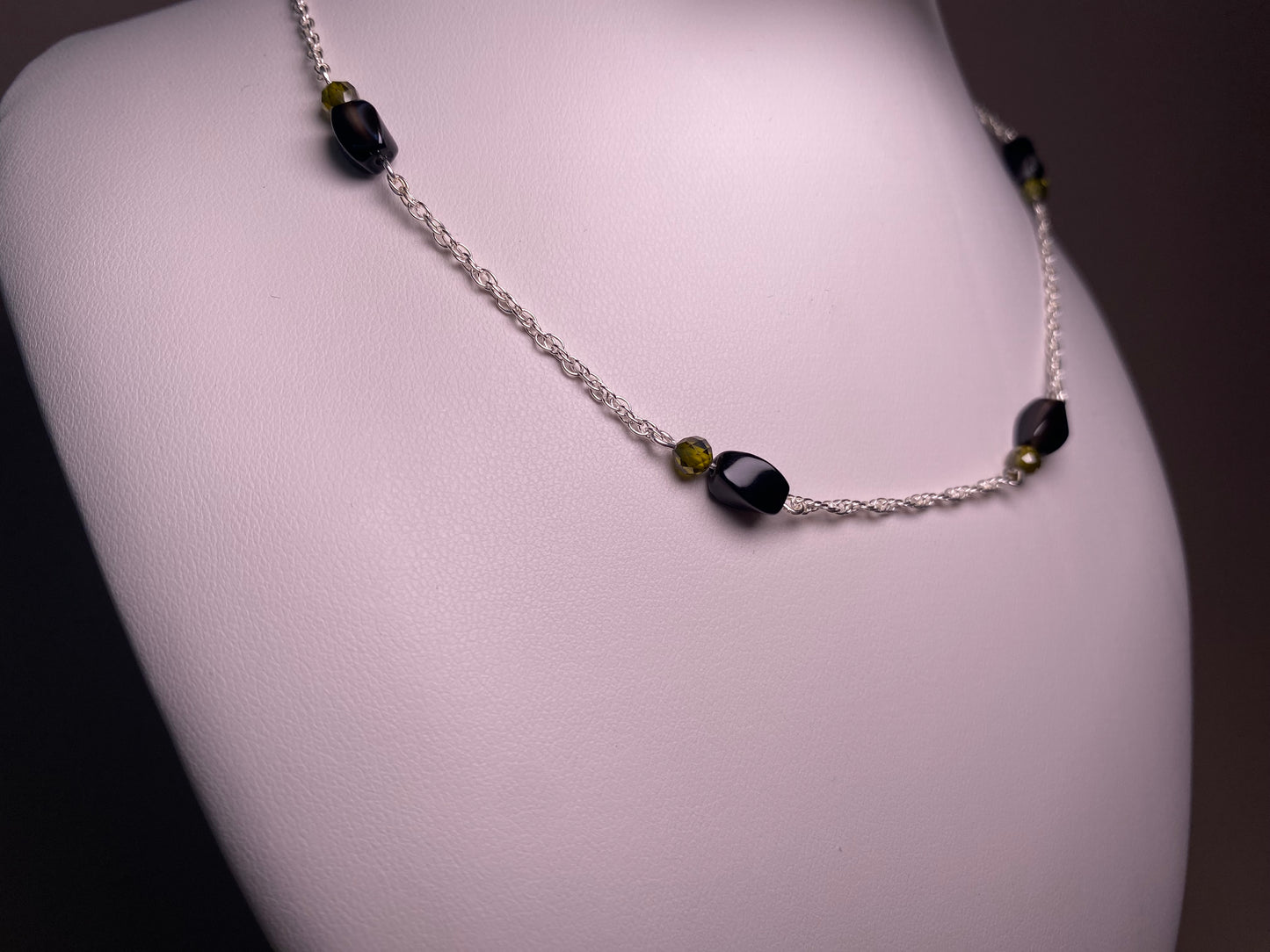 Riya Necklace