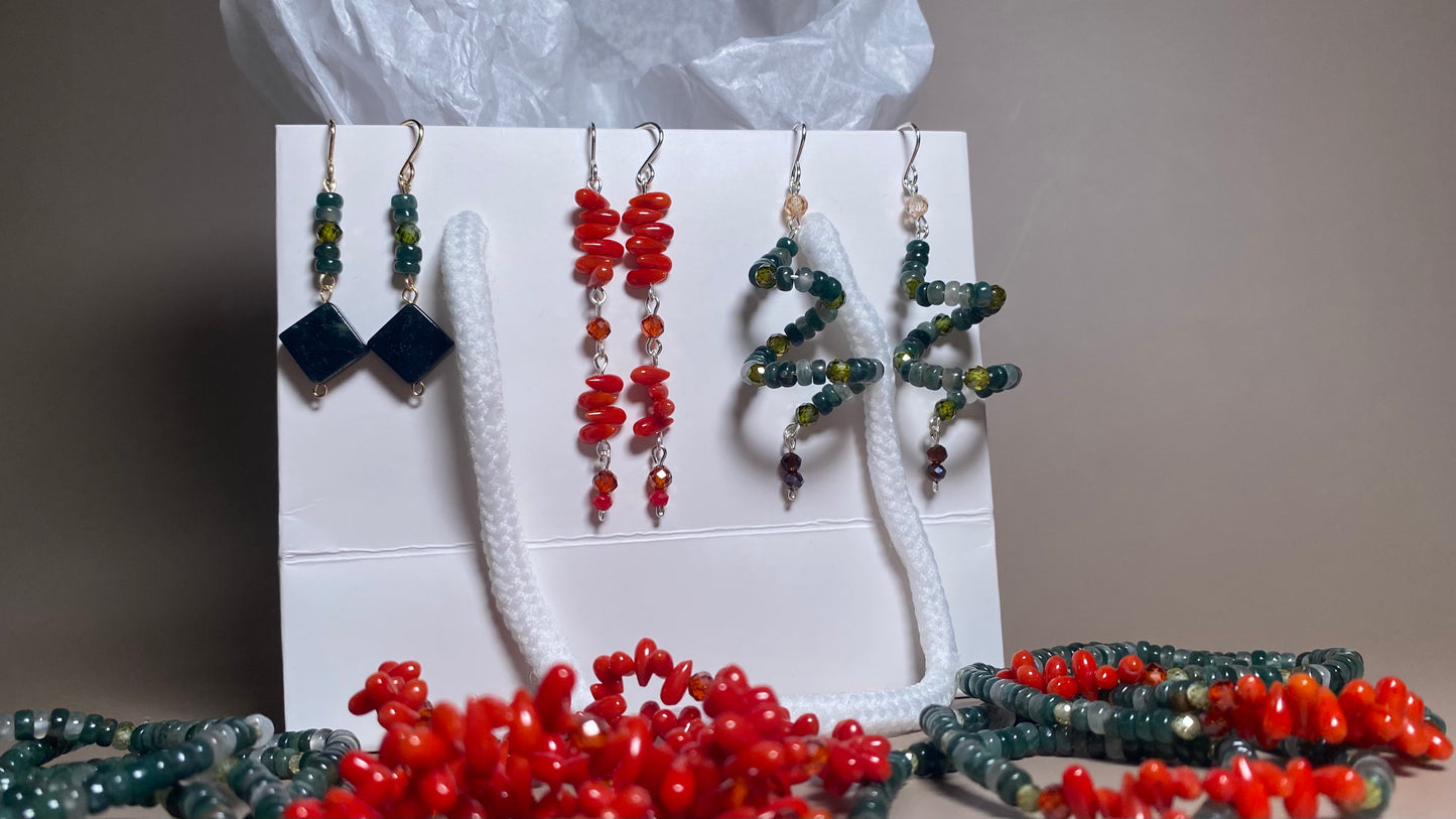 Holly Jolly Bracelet